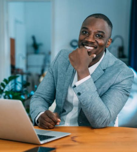 Intern Hub: Opportunities and Professional Services for Job Seekers low quality qua8dsaoeh